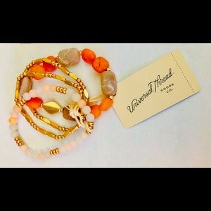 NWT Universal Thread Bead and Stone Bracelet set